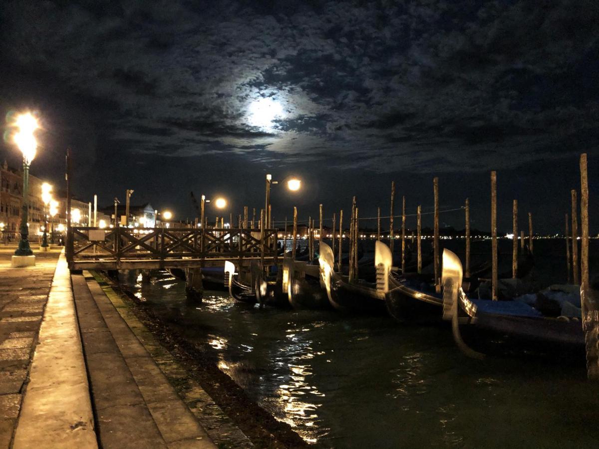 Le Vele Di Venezia Apartment Ngoại thất bức ảnh