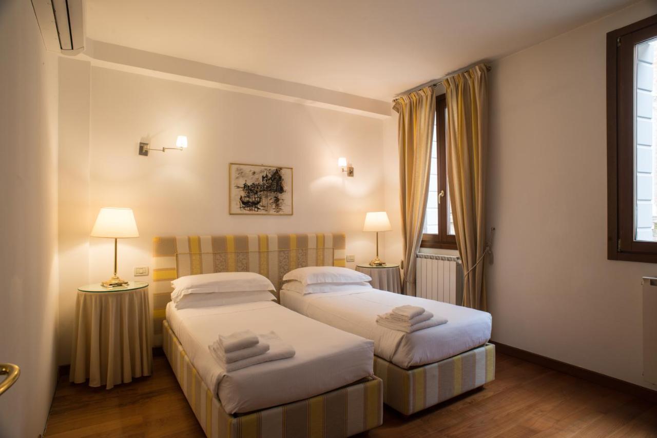 Le Vele Di Venezia Apartment Ngoại thất bức ảnh
